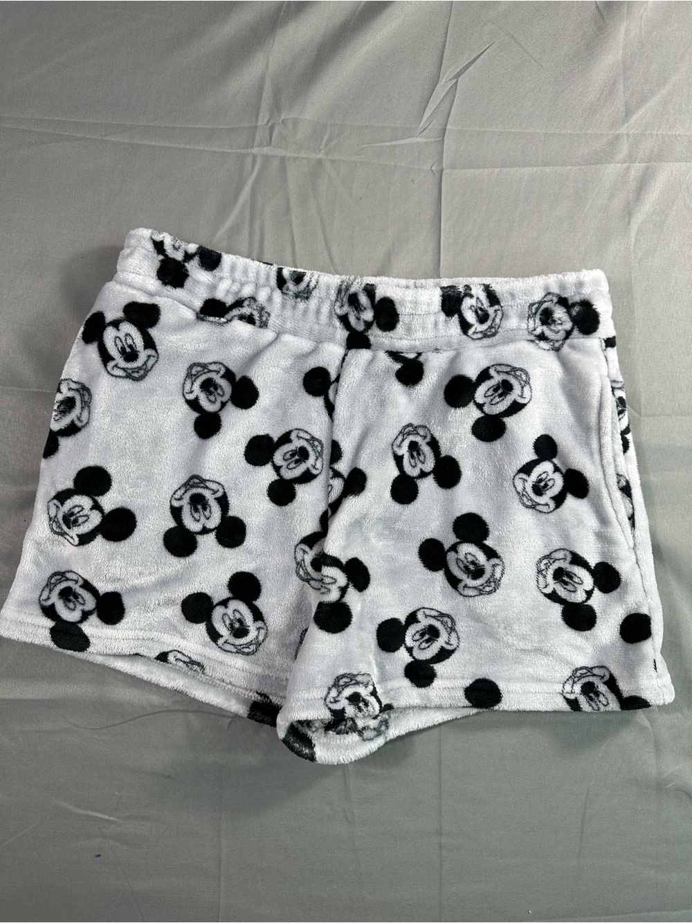 Disney Park Fleece Shorts Womens Large  Mickey Mouse Pajamas Bottoms